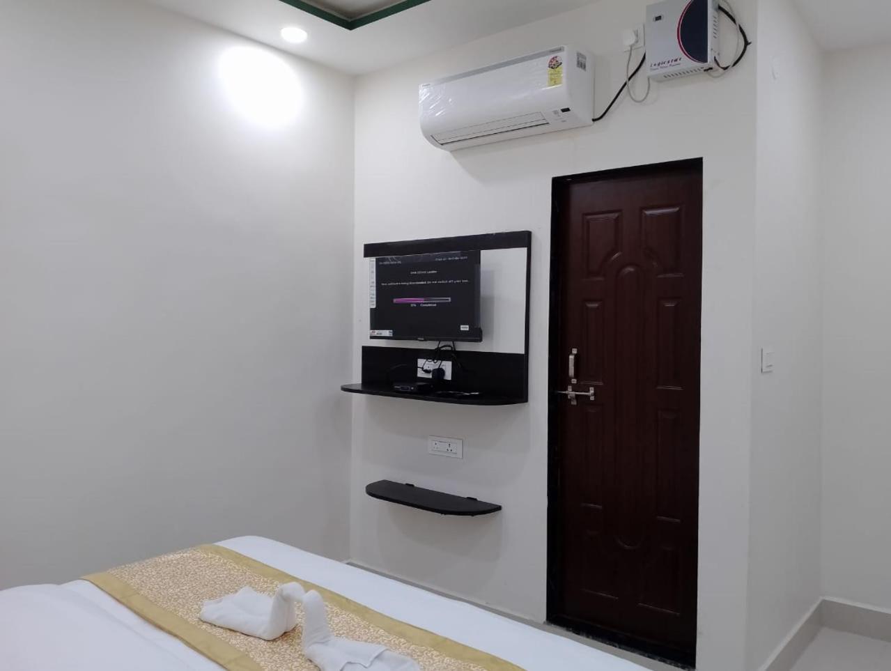 Hotel Aastha 3*